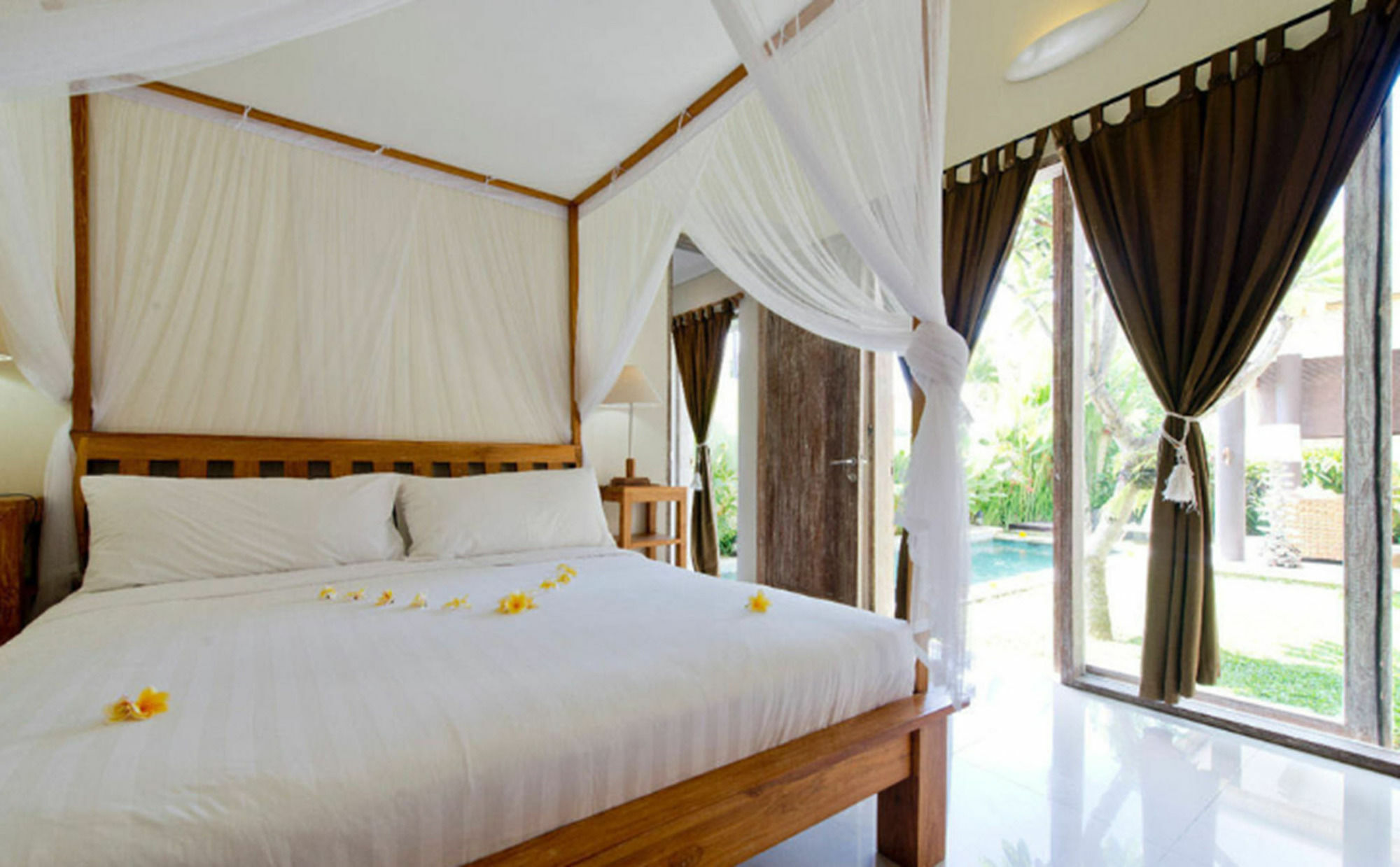 Villa Lestari Seminyak Buitenkant foto